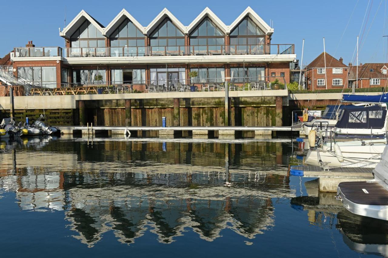 Royal Southern Yacht Club Hamble-le-Rice Zewnętrze zdjęcie
